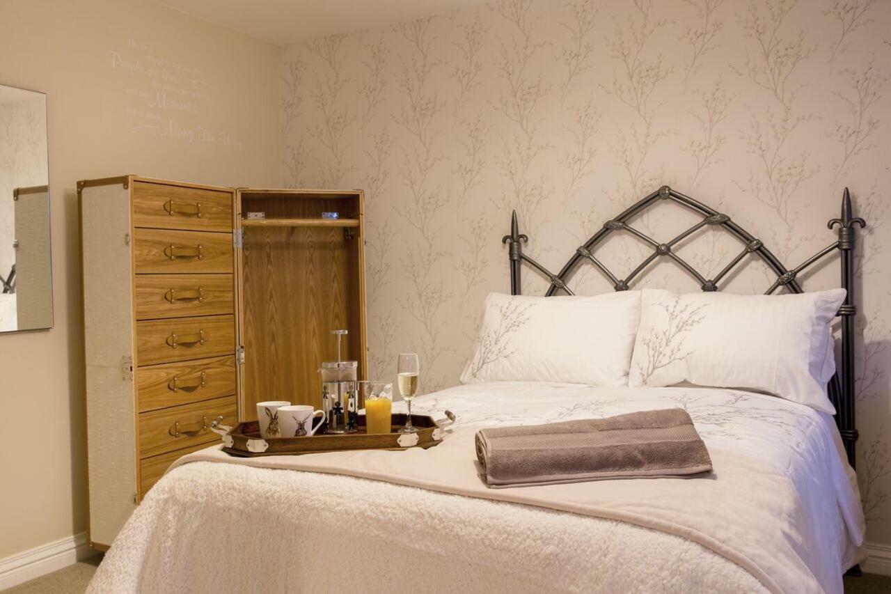 Thrush Nest Cottages - Wren Cottage Sleeps 4, 2 Bedrooms & Stable Cottage Sleeps 2, 1 Bedroom York Ngoại thất bức ảnh